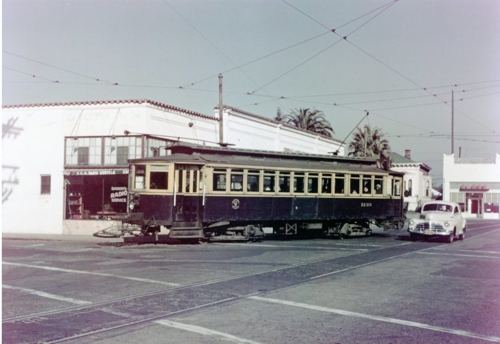 Rails to rubber: Muni 1946-1962