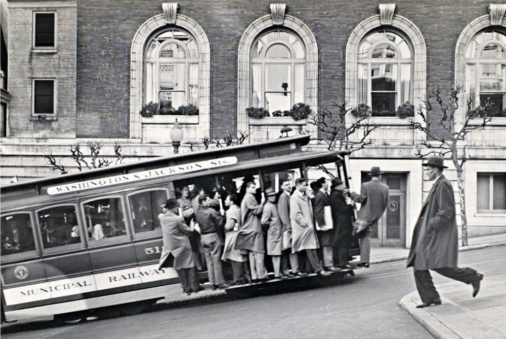 1947: Cable car war