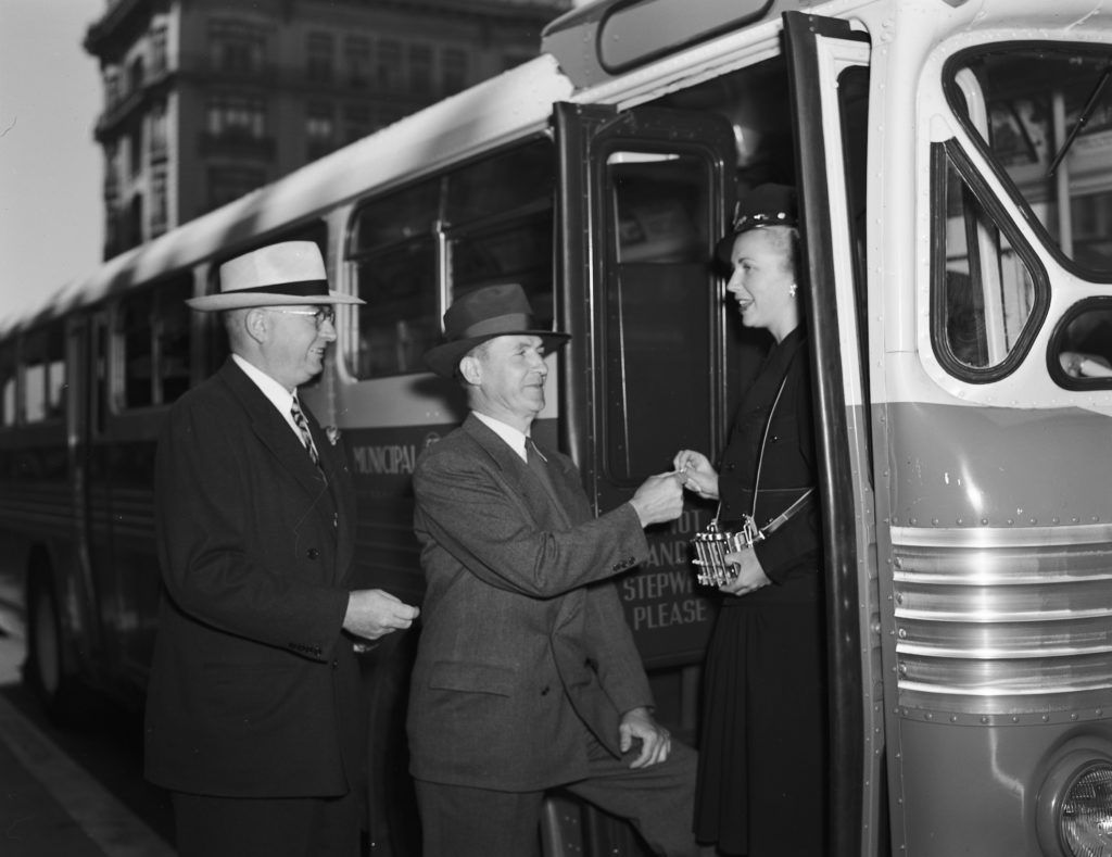 1947: Cable car war