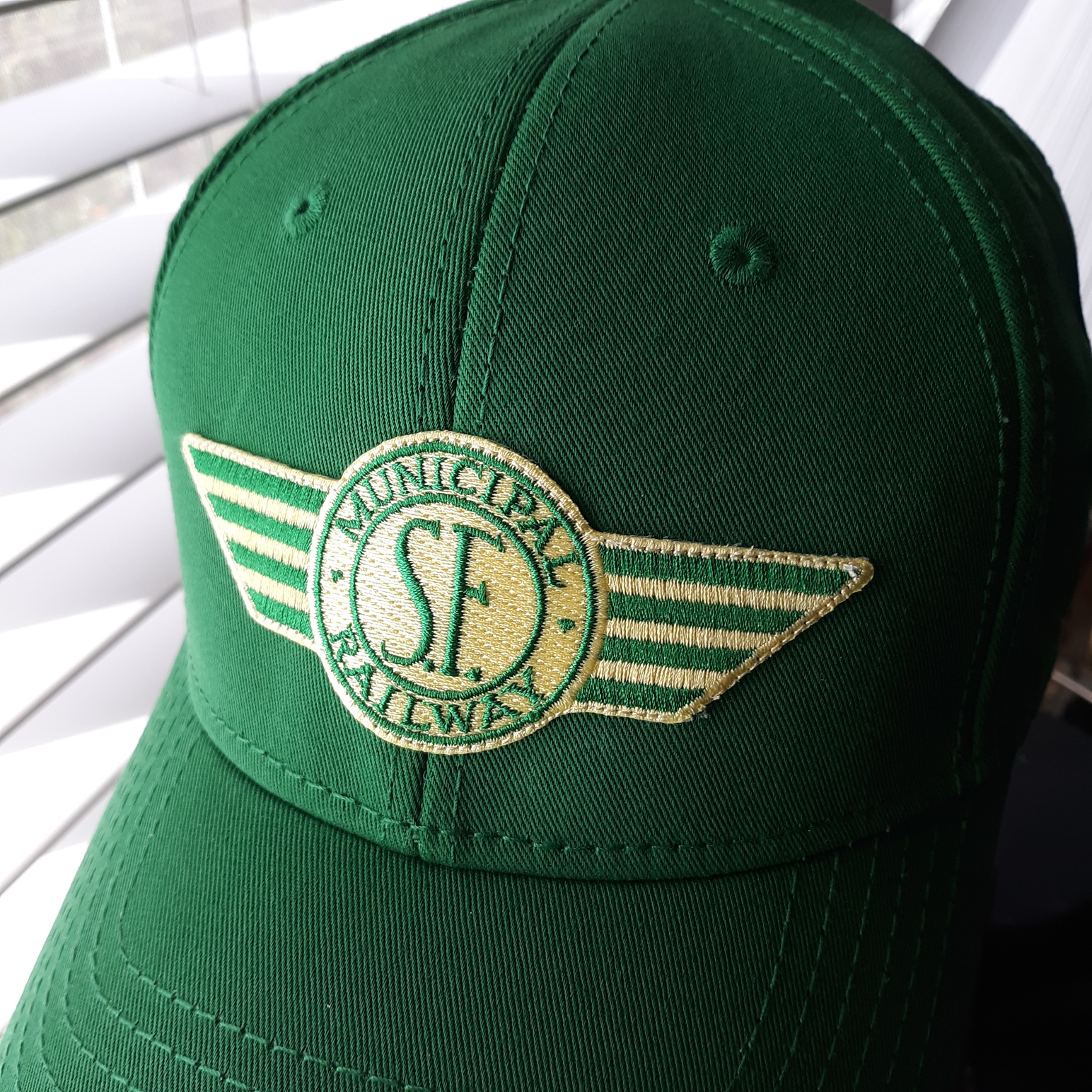 Green-OS-with-wings-cap.jpg