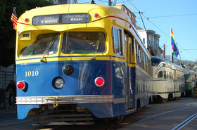 Streetcar no. 1010 on 17th Street