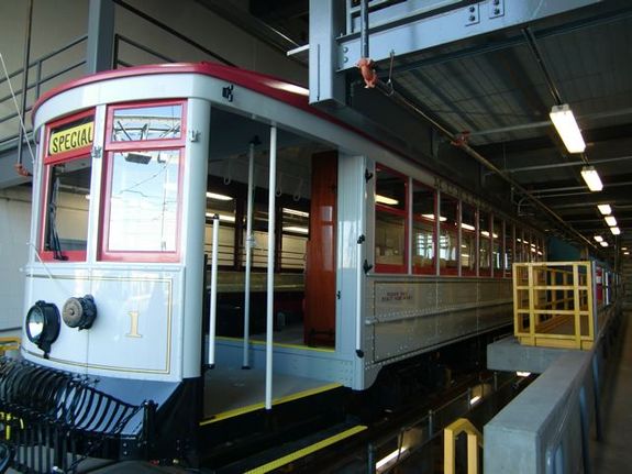 Car 1 at Metro East 122410.jpg