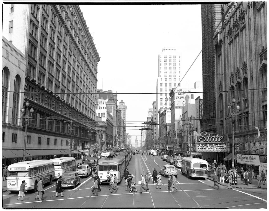 Don't miss Muni's great photo show